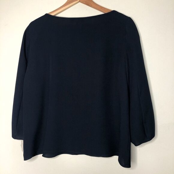 Lafayette 148 Sz M Navy Silk Top Blouse - Picture 5 of 5